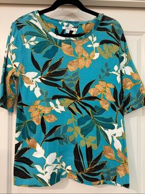 Chico's SZ 2 Teal Botanical Short Sleeve Tee with Gold Accents